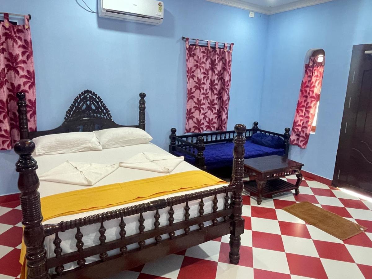 Meena Mahal Cottage Карайкуди Экстерьер фото