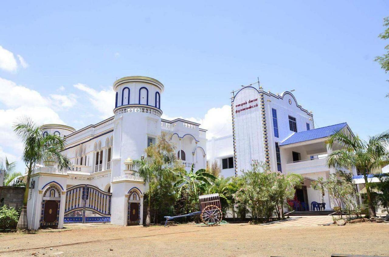 Meena Mahal Cottage Карайкуди Экстерьер фото
